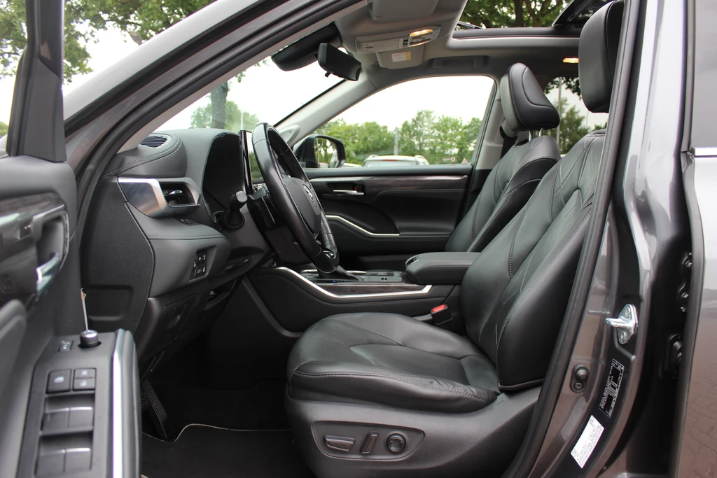 Toyota Highlander – foto 12
