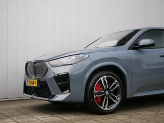 BMW iX2 – thumbnail 1