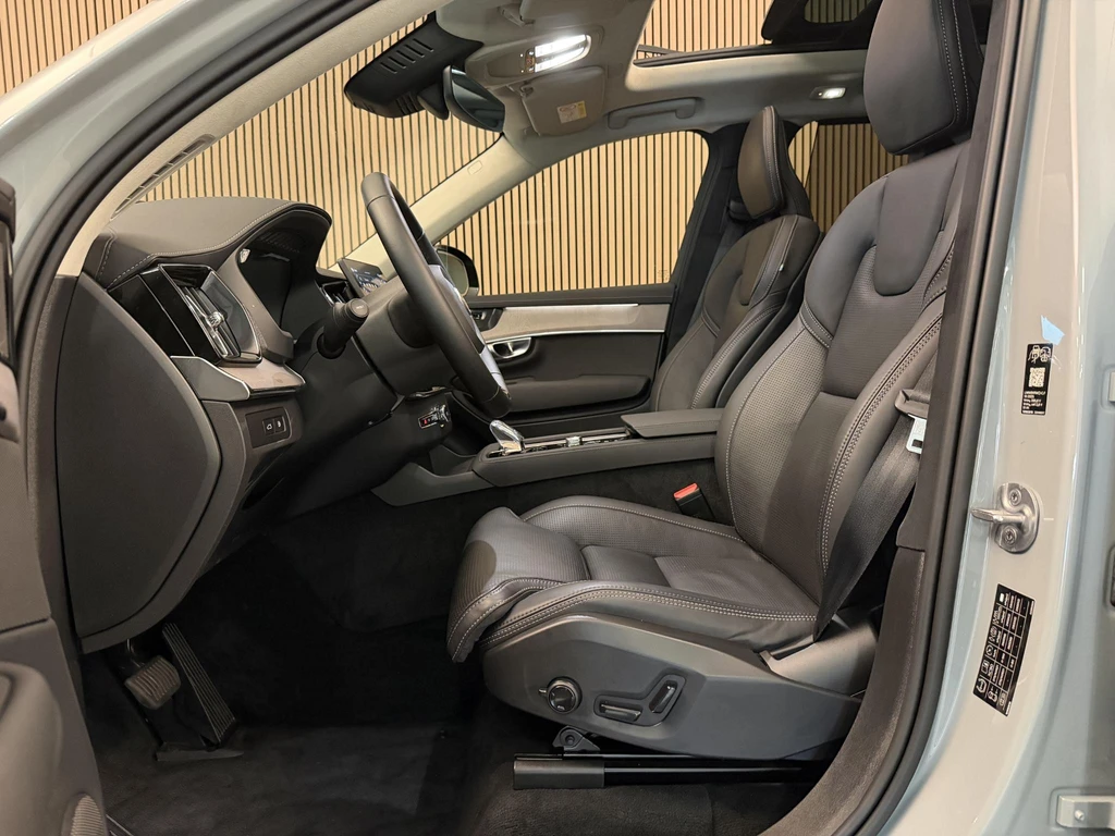 Volvo XC90 – foto 12