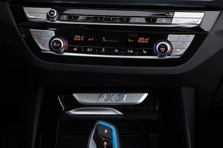 BMW iX3 – thumbnail 24