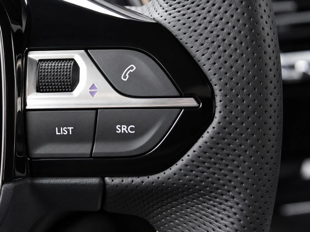 Peugeot 208 – foto 30