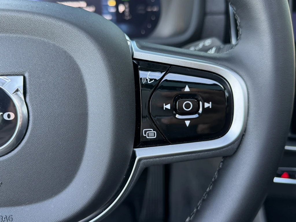 Volvo XC90 – foto 22