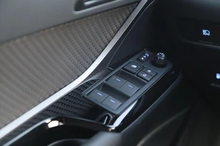 Toyota C-HR – thumbnail 47