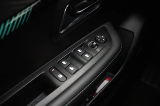 Peugeot 208 – thumbnail 18