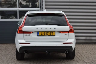 Volvo XC60 – thumbnail 3