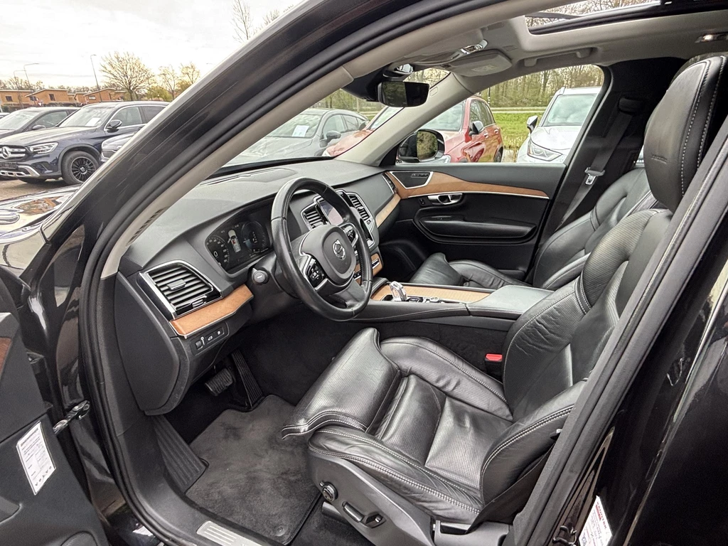 Volvo XC90 – foto 11