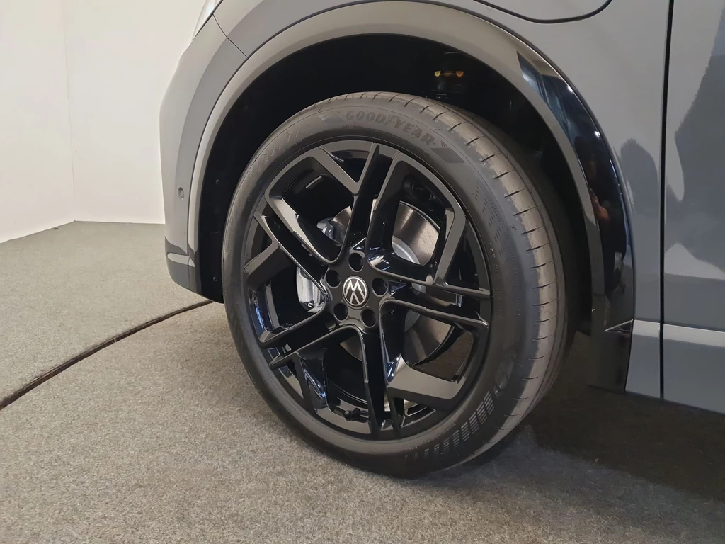Volkswagen Tiguan – foto 24