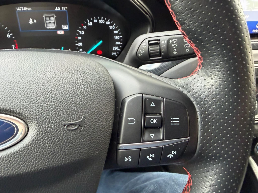 Ford Focus – foto 30