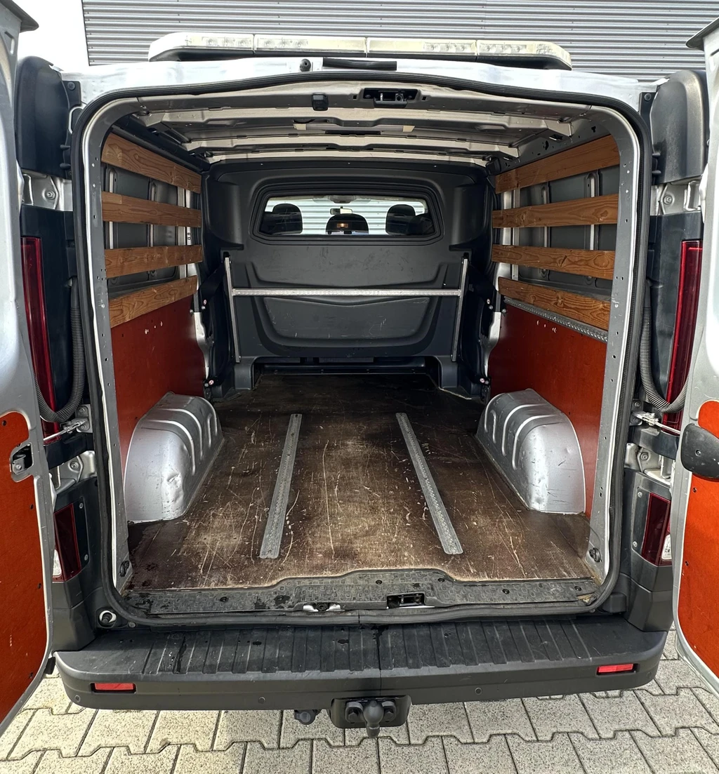 Renault Trafic – foto 12