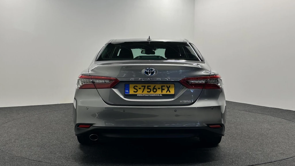 Toyota Camry – foto 4