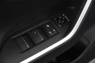 Toyota RAV4 – thumbnail 25