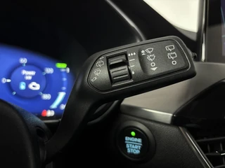 Ford Kuga – thumbnail 22