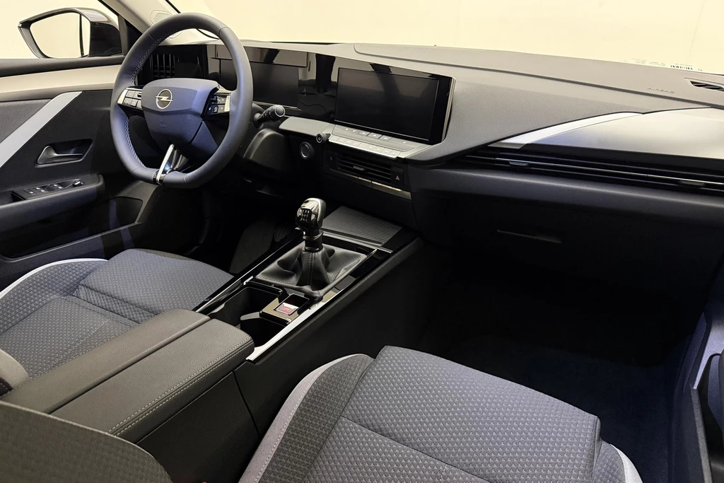 Opel Astra – foto 15
