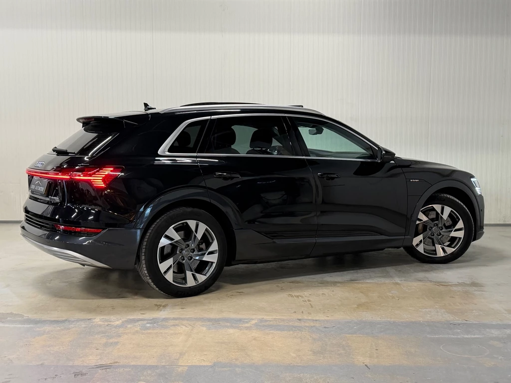 Audi e-tron – foto 5