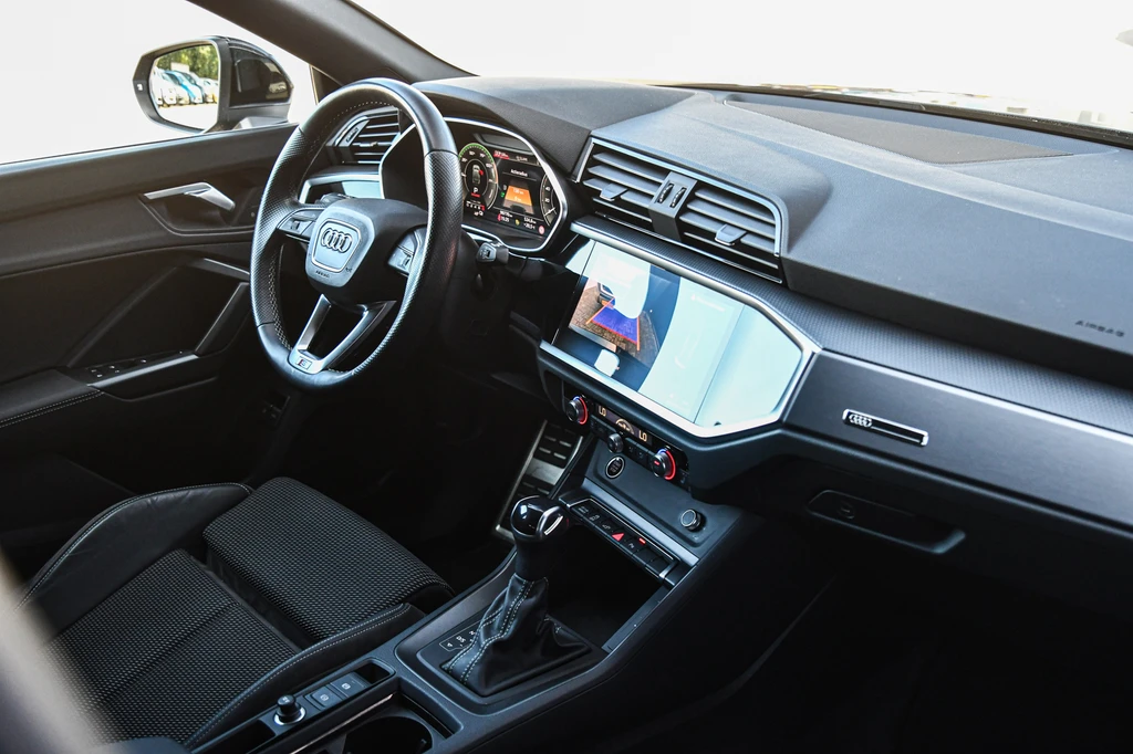 Audi Q3 – foto 12