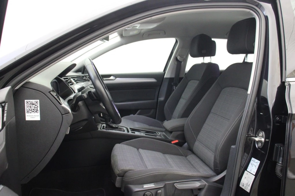 Volkswagen Passat – foto 14