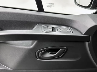 Renault Trafic – thumbnail 34