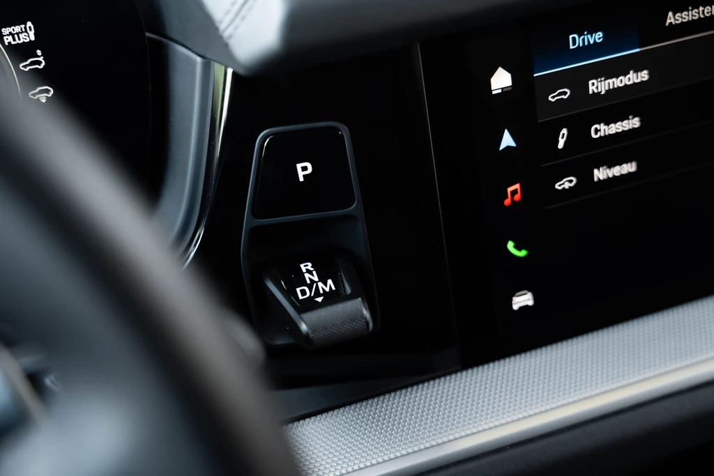 Porsche Cayenne – foto 18