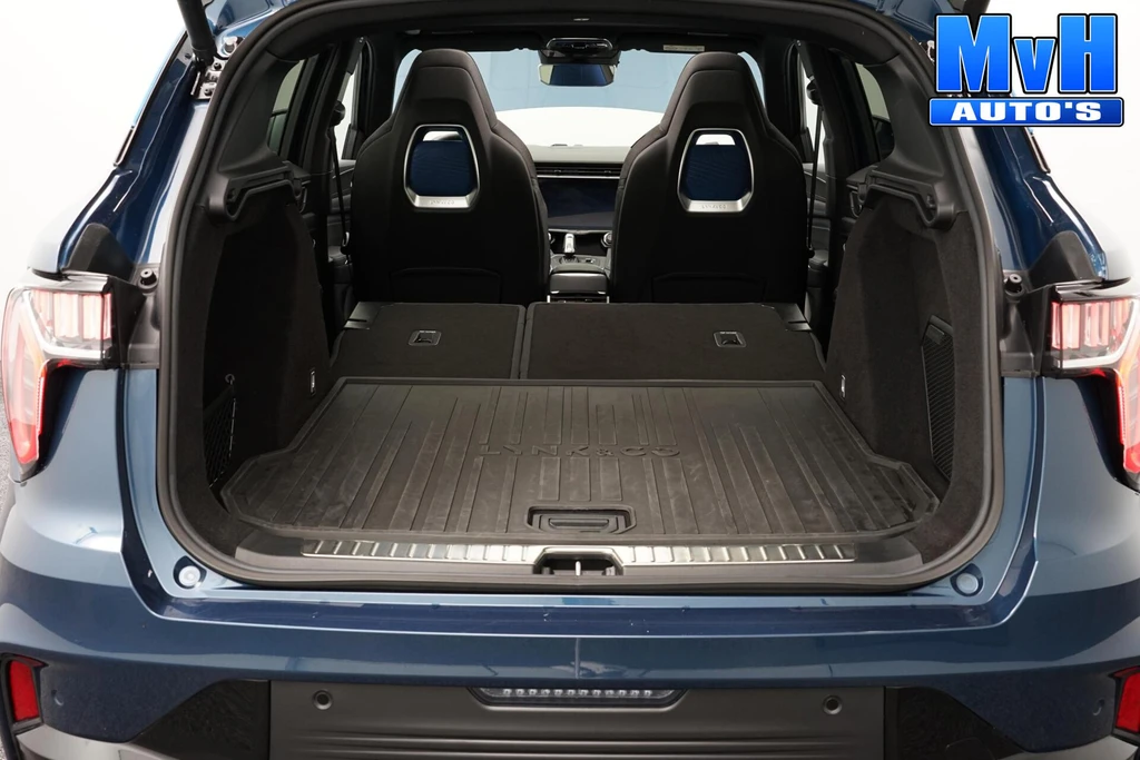 Lynk & Co 01 – foto 101