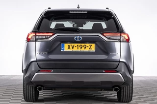 Toyota RAV4 – thumbnail 4