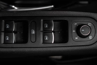 Volkswagen Amarok – thumbnail 25