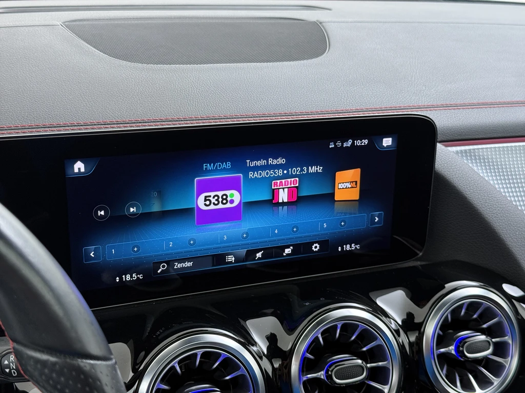 Mercedes-Benz EQA – foto 26