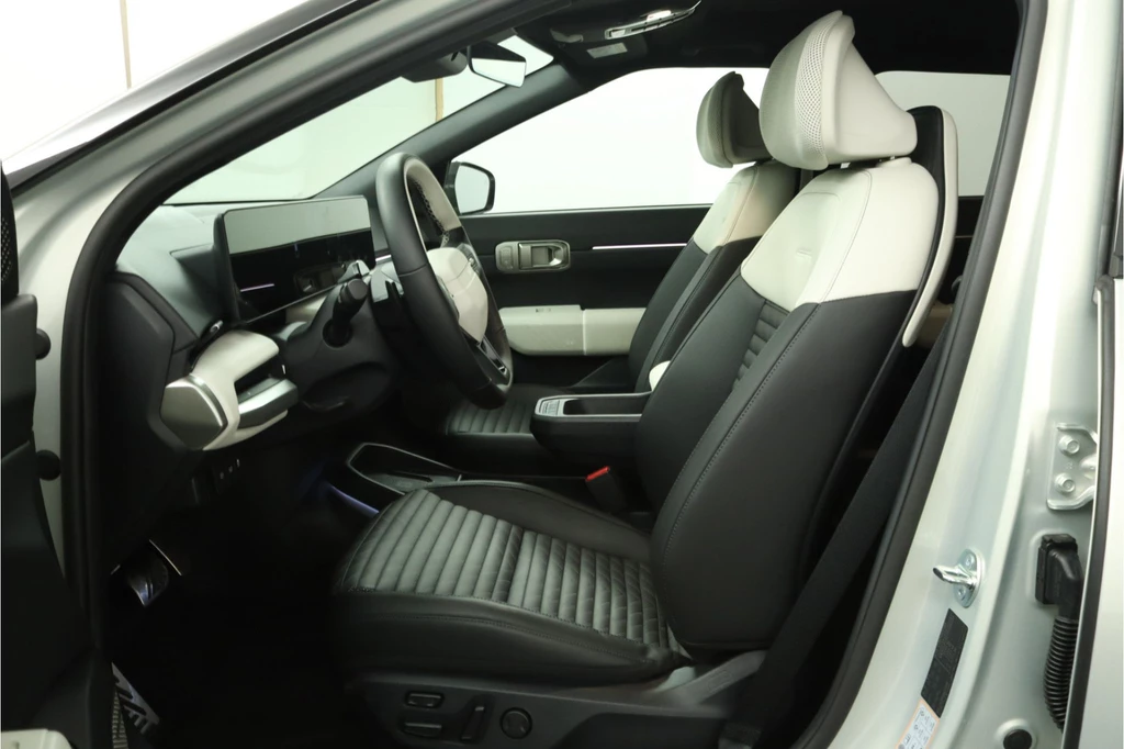 Kia EV4 – foto 18