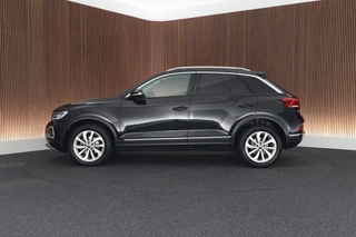 Volkswagen T-Roc – thumbnail 2