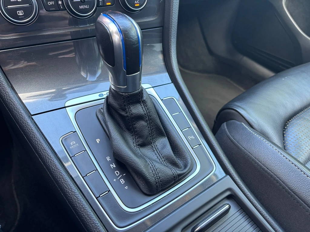 Volkswagen e-Golf – foto 17