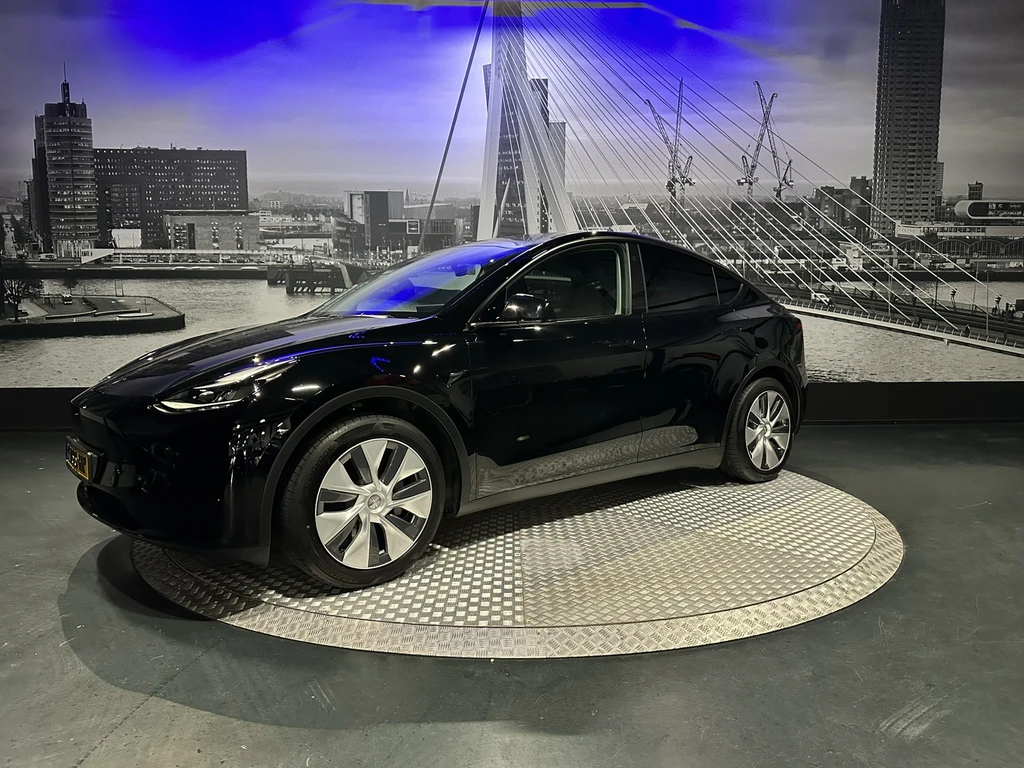 Tesla Model Y – foto 2