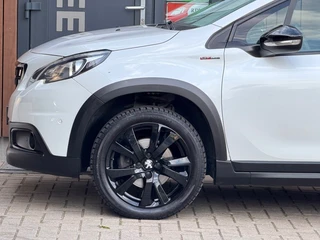 Peugeot 2008 – thumbnail 8