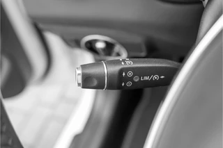 Mercedes-Benz CLA – thumbnail 36