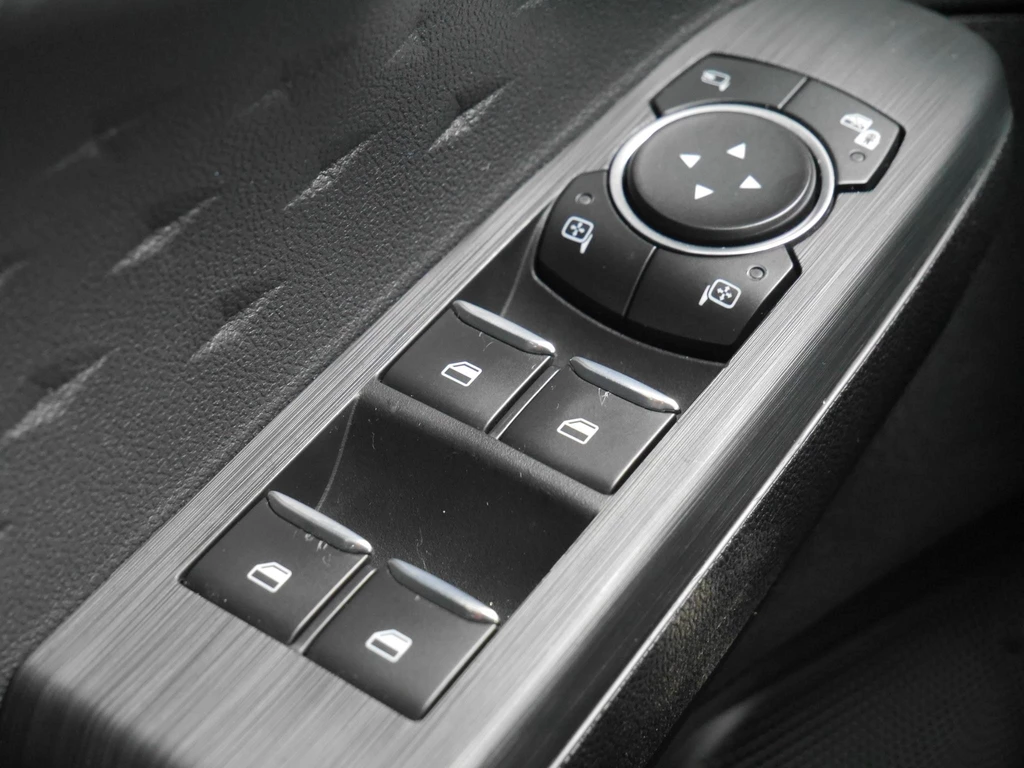 Ford Kuga – foto 14
