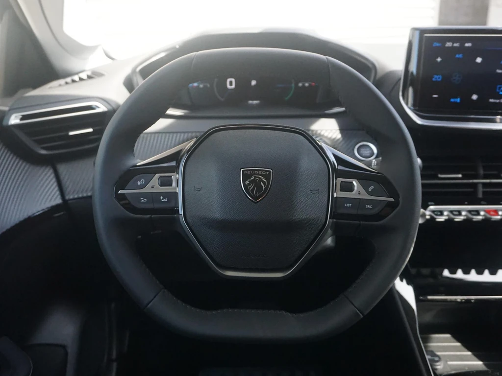 Peugeot 208 – foto 16