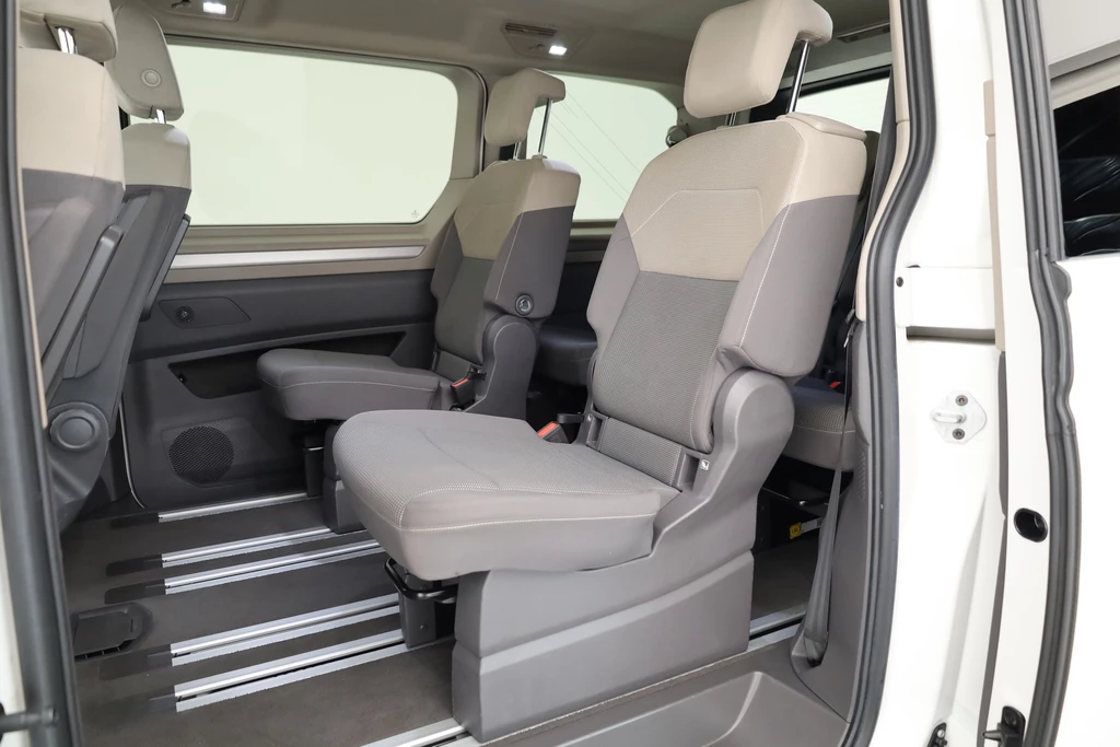 Volkswagen Multivan – foto 27