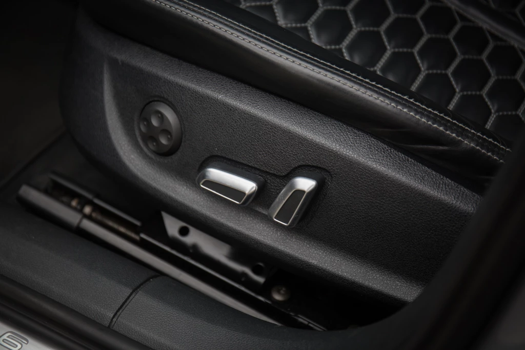 Audi RS6 – foto 31