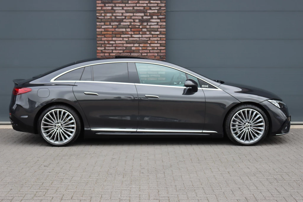 Mercedes-Benz EQE – foto 7