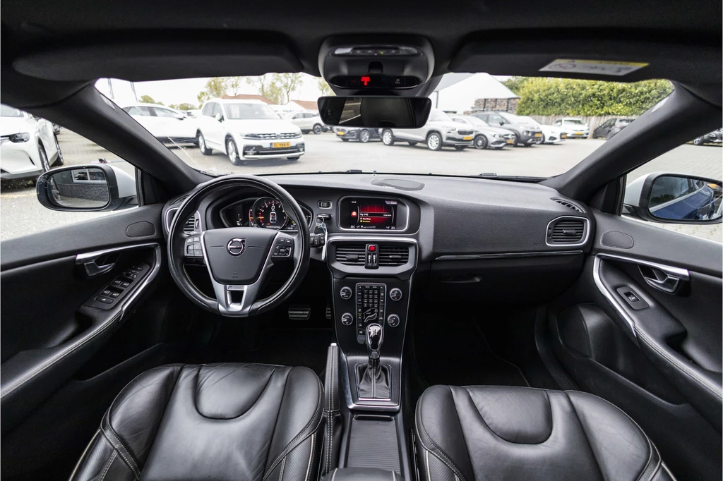 Volvo V40 – foto 10