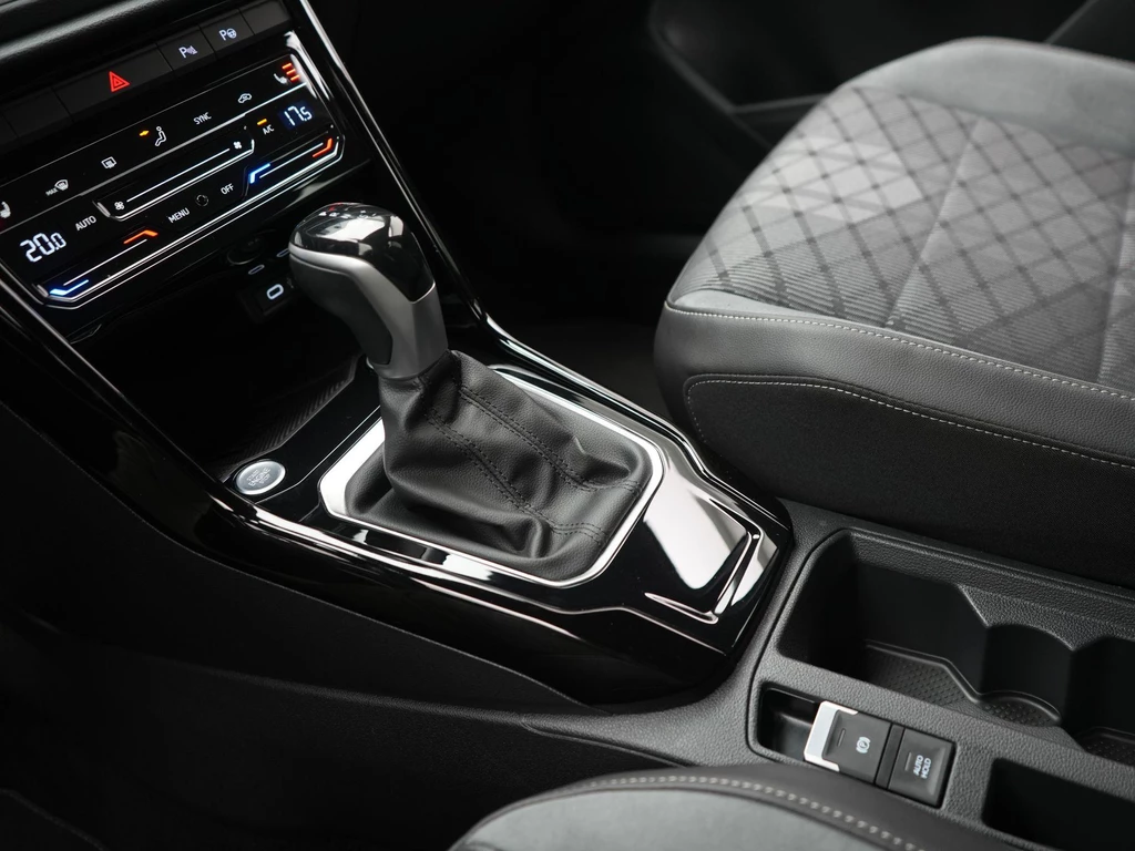 Volkswagen T-Roc – foto 32