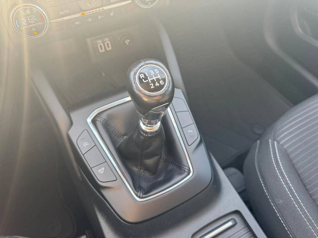 Ford Kuga – foto 18