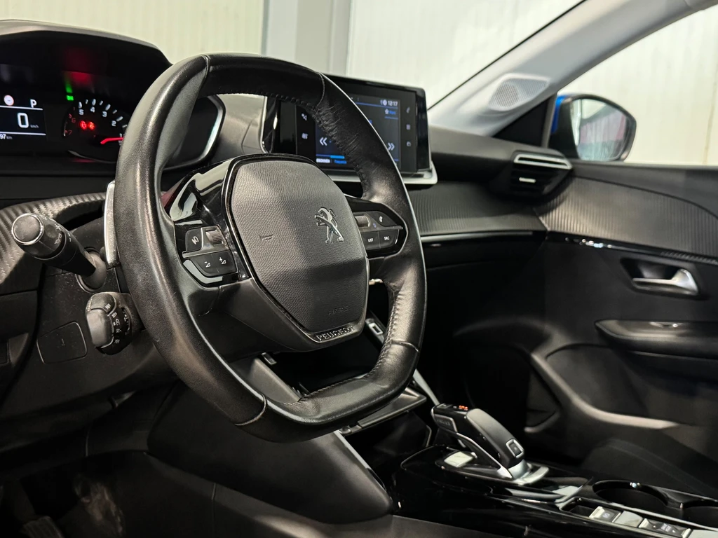 Peugeot 208 – foto 14