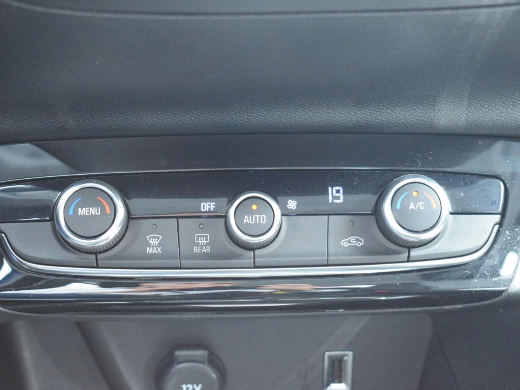 Opel Corsa-e – foto 18