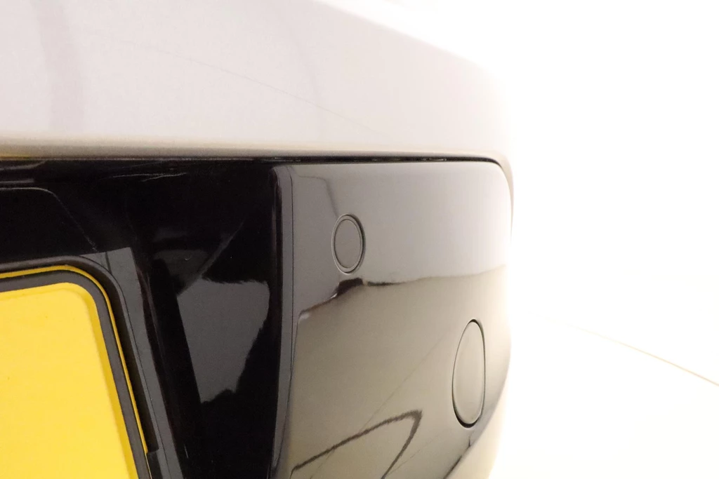 Peugeot 208 – foto 11
