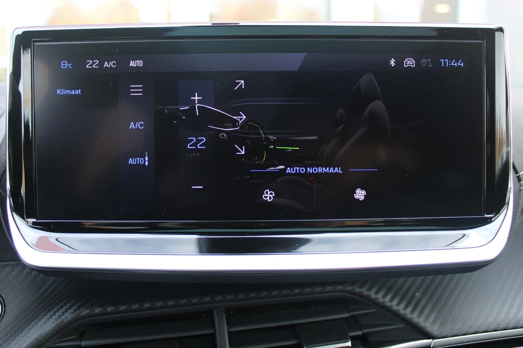 Peugeot 208 – foto 33