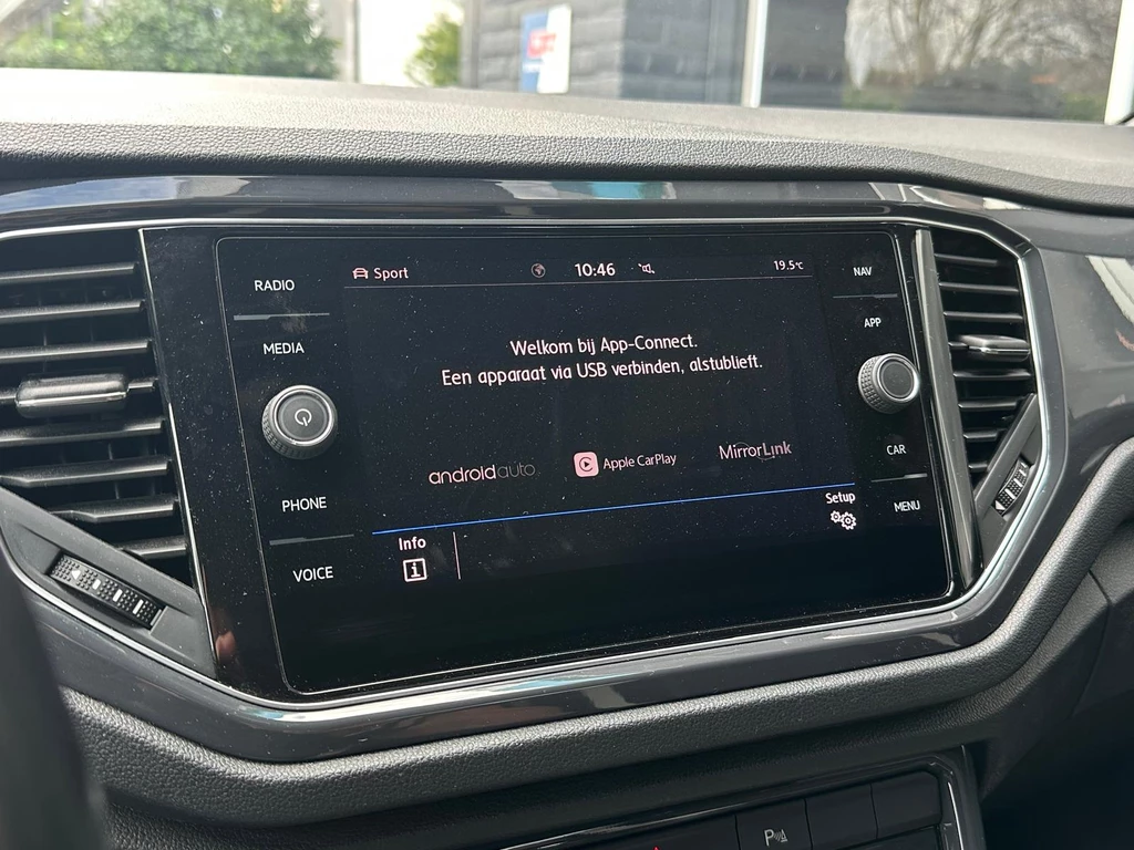 Volkswagen T-Roc – foto 17