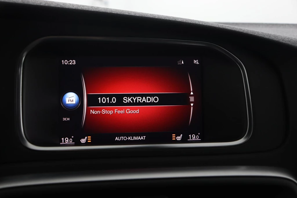 Volvo V40 – foto 24