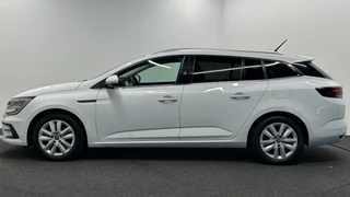 Renault Megane E-Tech – thumbnail 2