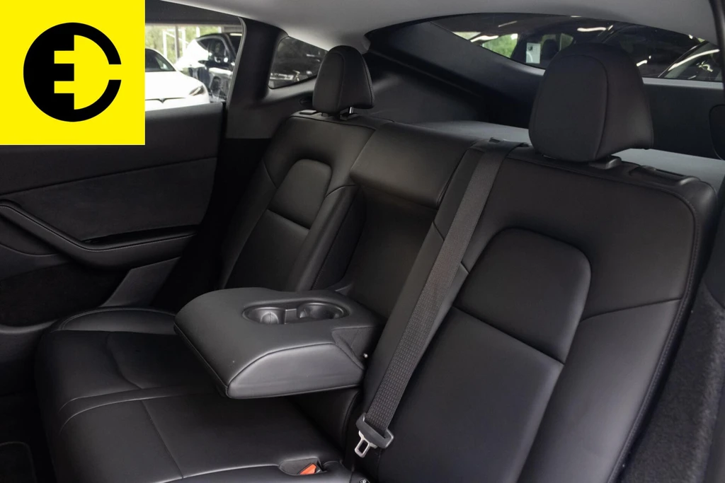 Tesla Model Y – foto 13