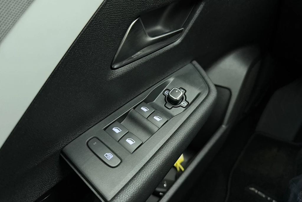 Opel Astra – foto 17