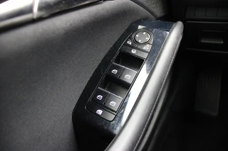 Mazda 3 – thumbnail 31